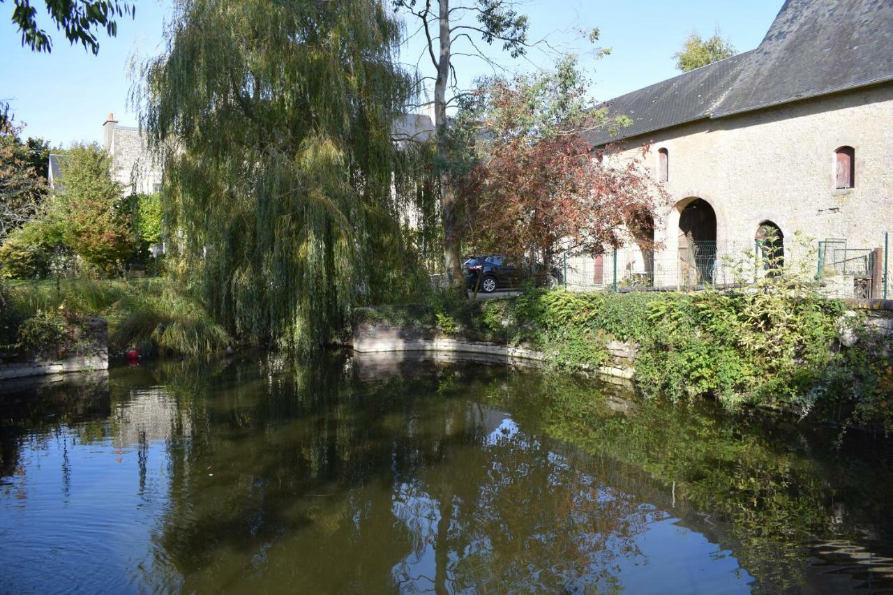 Le Manoir Des Doyens Bed & Breakfast Bayeux Luaran gambar