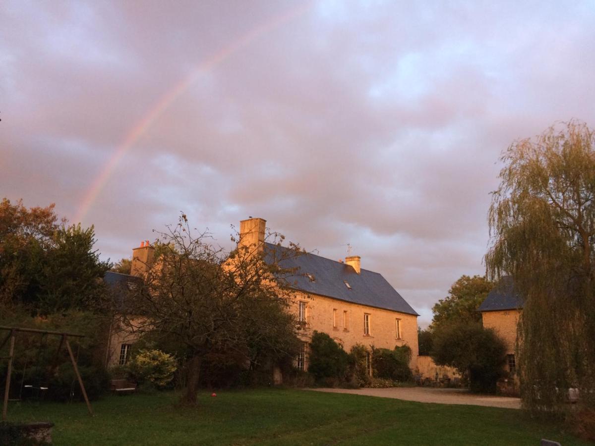 Le Manoir Des Doyens Bed & Breakfast Bayeux Luaran gambar